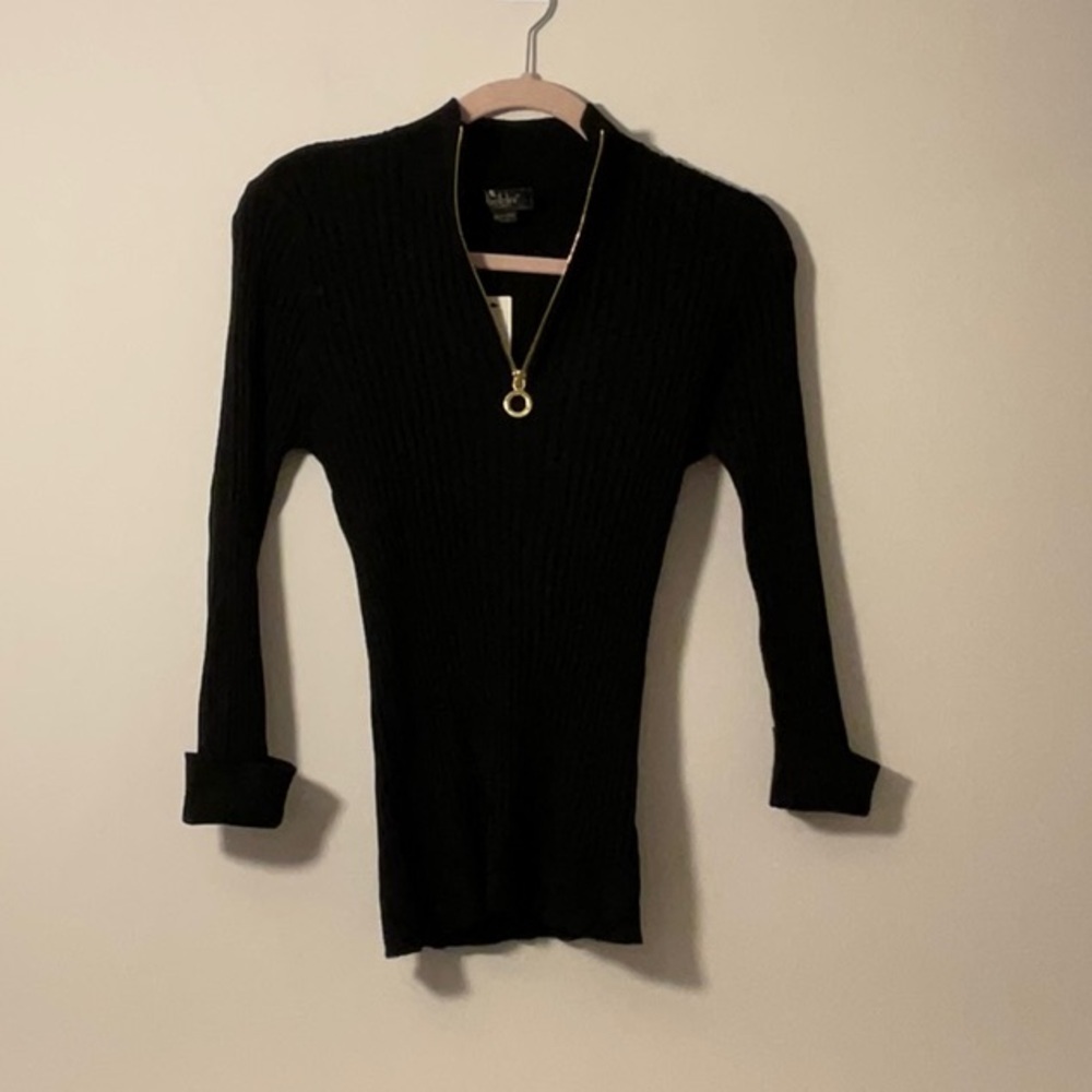 Belldini Black V-Neck Sweater Long Sleeve Knit